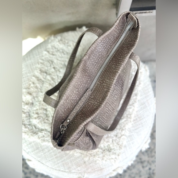 Gianni Chiarini Woven Chevron Leather Tote Bag with Zipper - Made in Italy - Picture 5 of 9